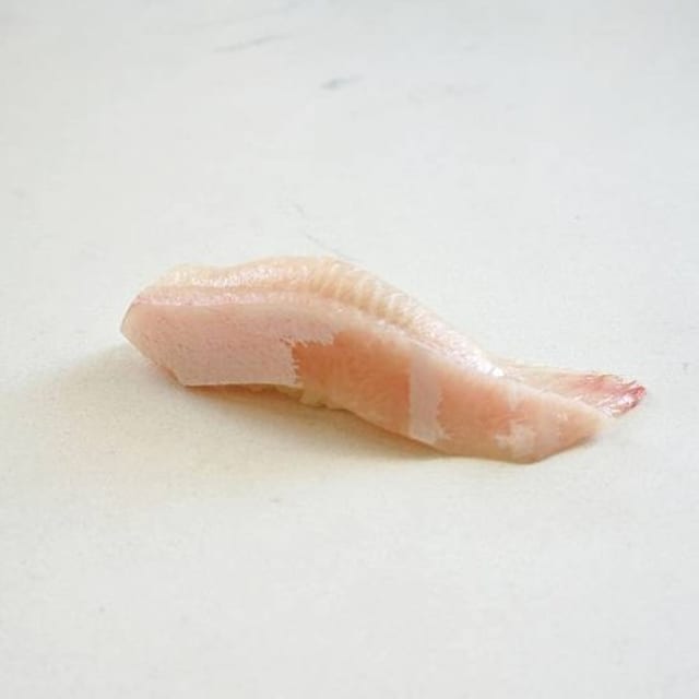 Yellowtail Belly - Hamachi Suna Zuri Sushi.