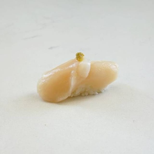 Japanese Scallop - Hotate Sushi.